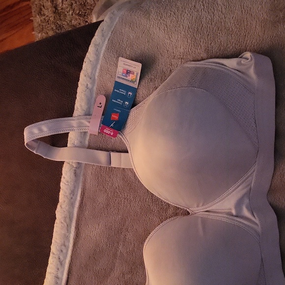 Hanes Bra - Picture 2 of 10